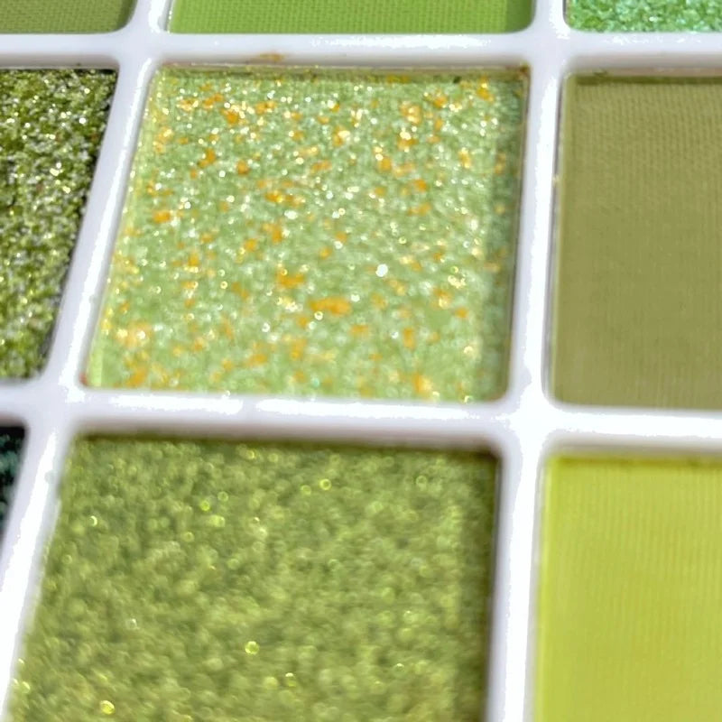 Pearlescent Eyeshadow Palette Guacamole