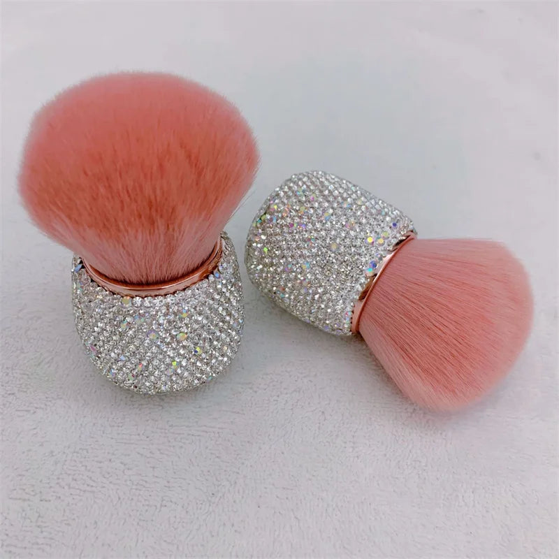 Diamond Handle Foundation Blush